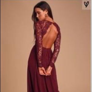 Lulu’s Long Sleeve Lace Maxi Dress